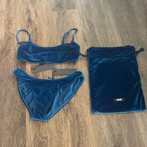 triangl daydream-space blue